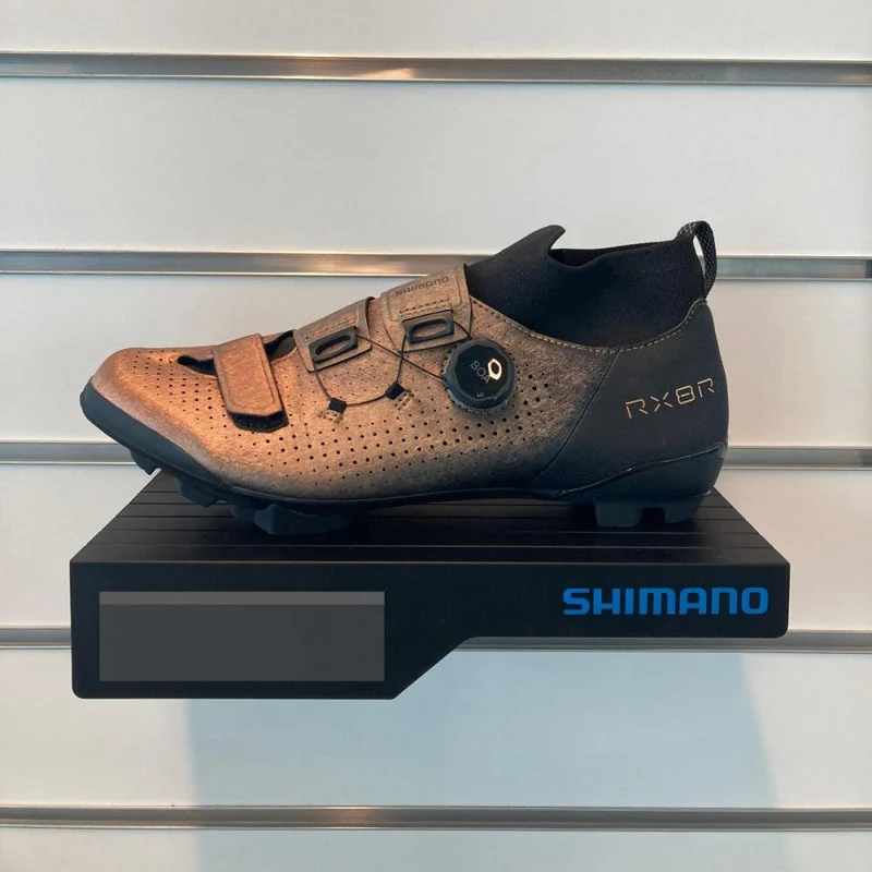 SHIMANO Schuhpräsenter SHIMANO für Slatwall Halter für Fahrradschuhe