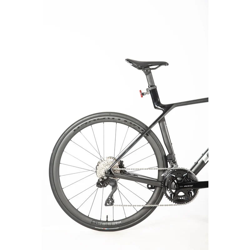 Madone SL 6 Gen 8 2025 - Approved Used