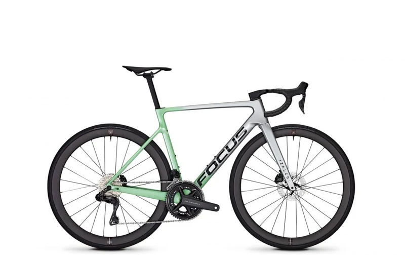 Focus IZALCO MAX 9.7 Rennrad 28 Zoll Diamant L - Carbon Aero, Powermeter, SRAM Rival eTap AXS, Scheibenbremse, grün