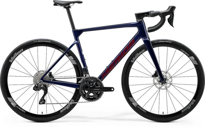 Merida Scultura 5000 Rennrad M Starfield Purple-Red, Carbonrahmen CF3, Shimano 105 Di2 12-fach, hydraulische Scheibenbremsen, Vision Team 35 Laufräder, ca 8,6 kg