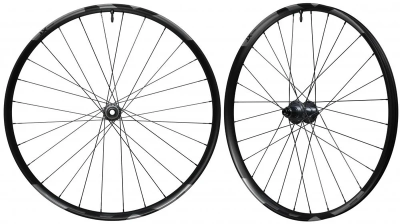 SHIMANO Laufradsatz DEORE XT WH-M8200 Laufradsatz - 27, 5", 148x12, 110x15mm, 15mm